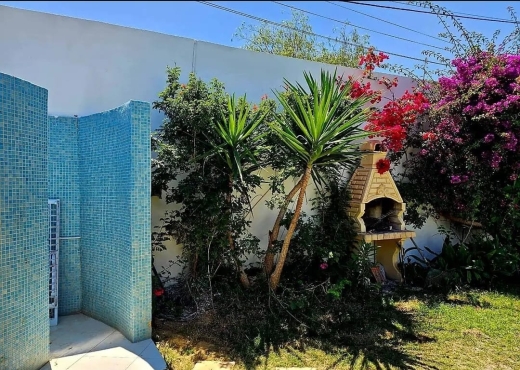 Opportunité Exceptionnelle: Villa Individuelle Avec Piscine En Vente à Chott Mariem - Bien immobilier à {"id":20,"country_id":219,"name":"SOUSSE","slug":"sousse"} - Agence Immobilière immo\'in