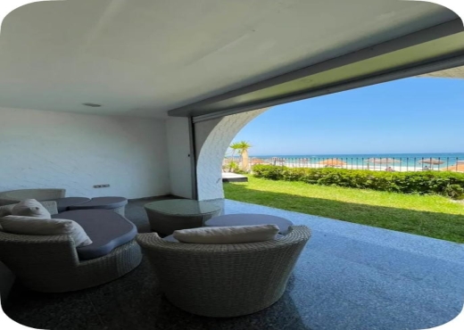 VIP Duplex S+4 Indépendant, Pieds Dans L'eau En Vente Au Cœur De Marina Kantaoui - Bien immobilier à {"id":20,"country_id":219,"name":"SOUSSE","slug":"sousse"} - Agence Immobilière immo\'in