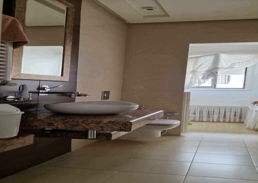 Villa Individuelle Style USA En Vente Au Coeur de Khezema, Sousse - Bien immobilier à {"id":20,"country_id":219,"name":"SOUSSE","slug":"sousse"} - Image 3 - Société Immobilière Touristique - Agence Immobilière Société Immobilière Touristique